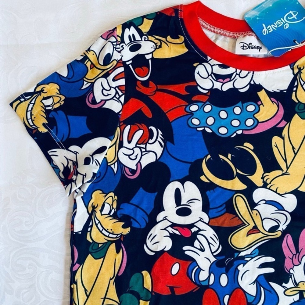 Disney Mickey and Friends Boy Character All-over Graffiti Print T-shirt Size 6-7 - Picture 4 of 5